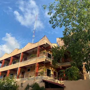 Hotel Itza La Veleta